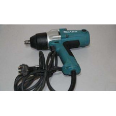 Ударный гайковерт Makita TW 0200